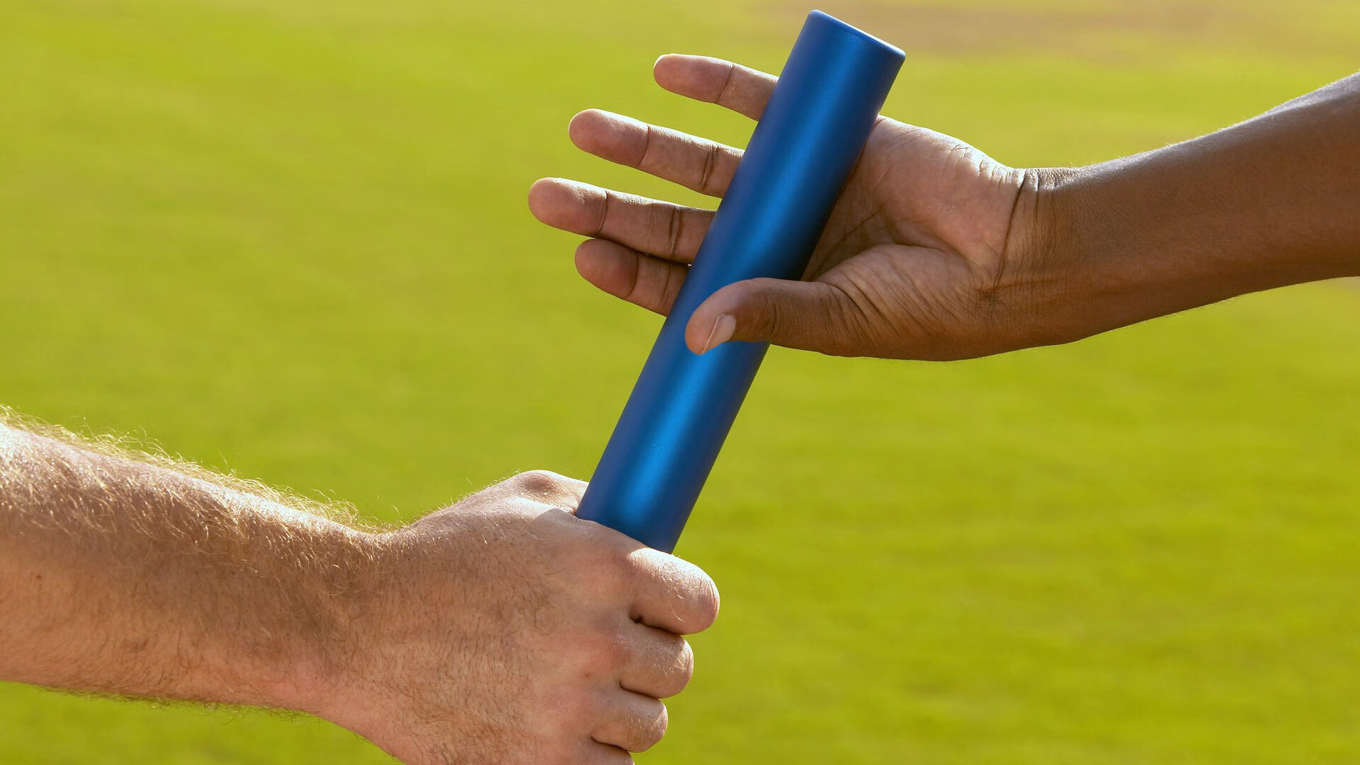 kaiyun网站-球队战术分析：慢节奏还是快节奏，谁才是制胜法宝？，快节奏进攻和冷静创造进球机会