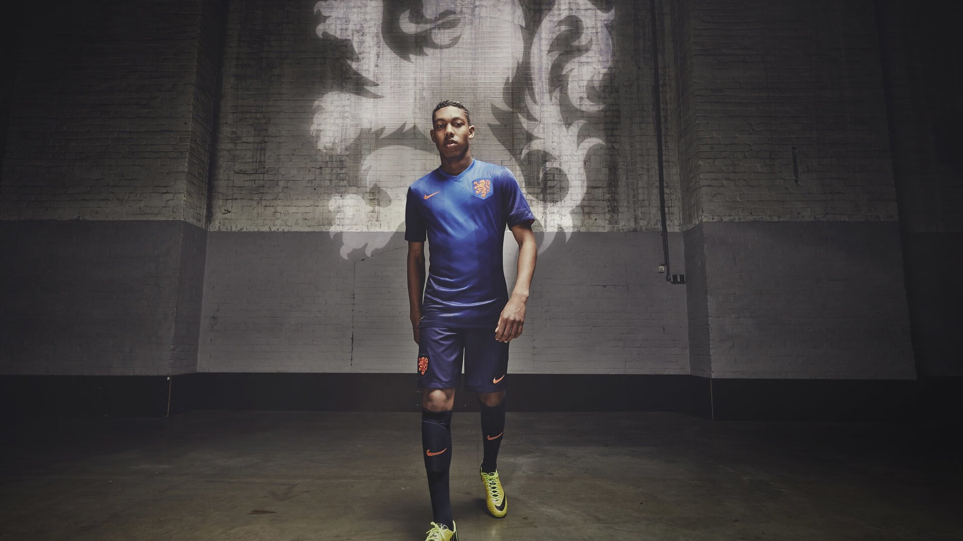 足球公益志愿服务纳入社区项目,足球志愿者招募